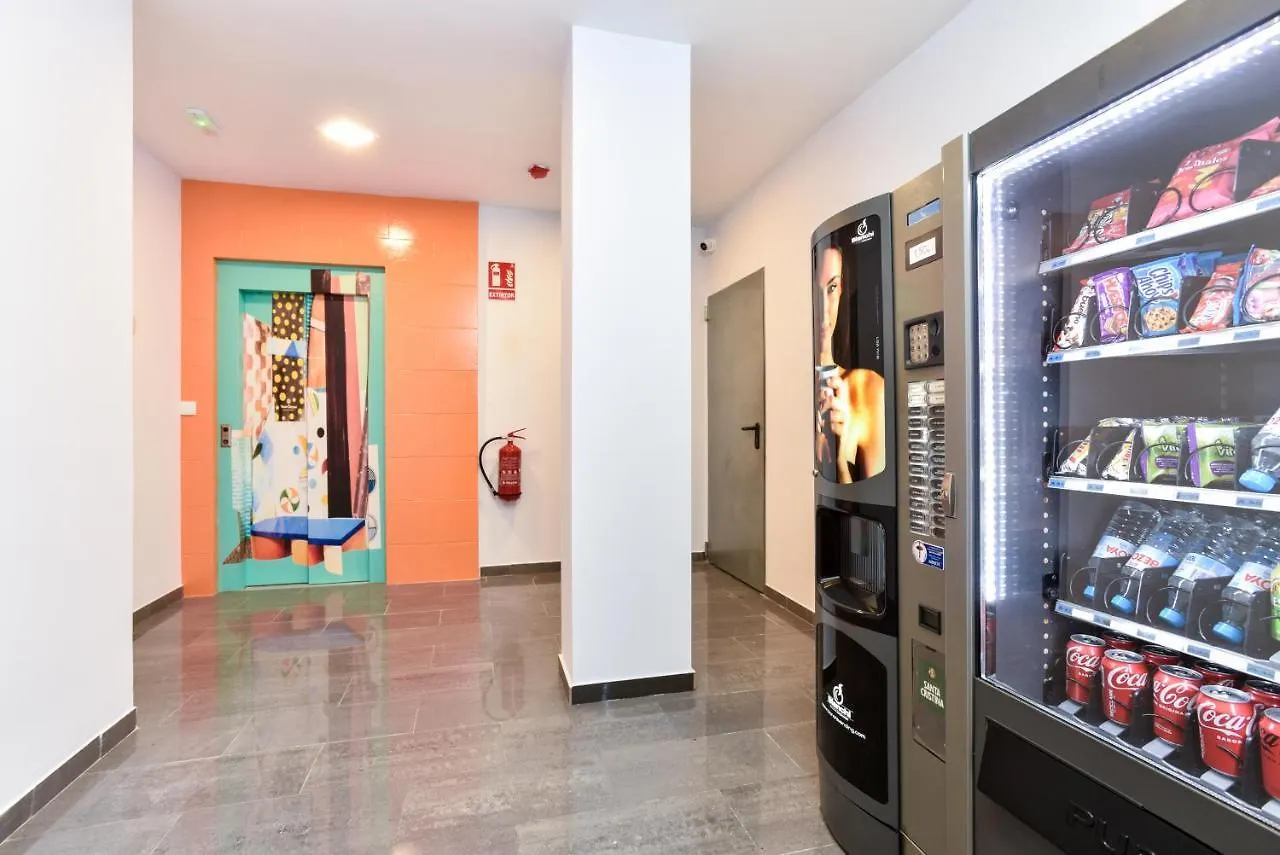 Hotel Kuve Marbella 0*,  Spain
